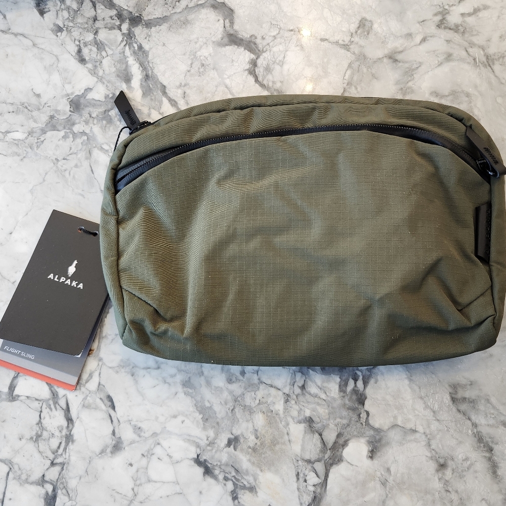 ALPAKA Flight Sling 2L Green Axoflux 210D Crossbody Bag NWT - Picture 7 of 11